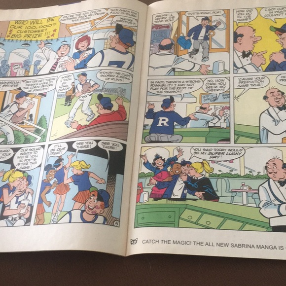 Archie in The BIG RUSH  #548 Aug 2004 - Picture 3 of 4